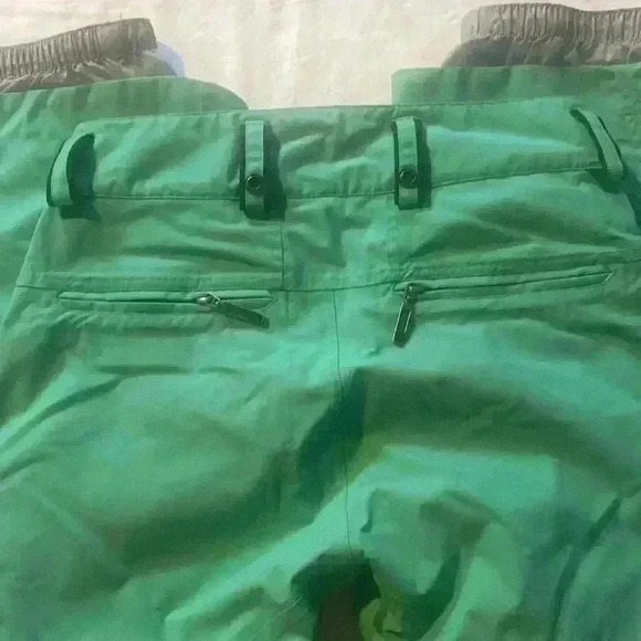Bonfire Destiny snowboarding pants - Picture 6 of 13